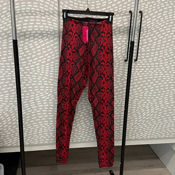 Commando Faux Leather Red Snake Print Leggings - Picture 3 of 5